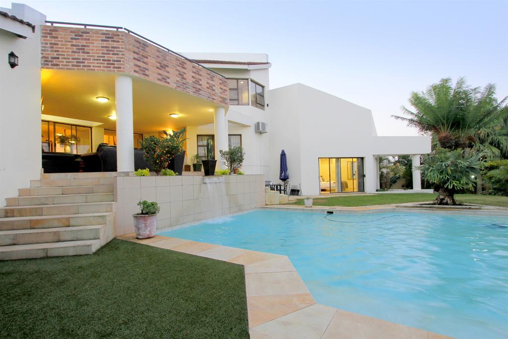 La Dolce Vita Umhlanga Guesthouse Durban Eksteriør bilde